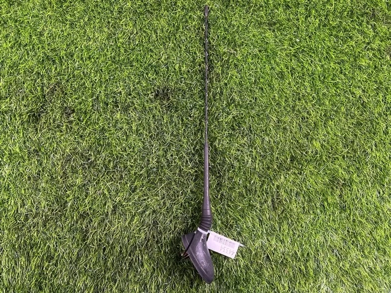 Антенна Peugeot 308 SW 9655613780 EP6DT