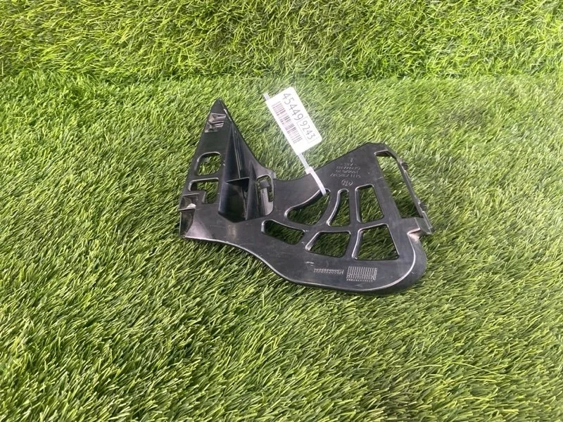 Кронштейн крыла BMW 5-Series 2017 51117385347 G30 B47D20A, передний левый