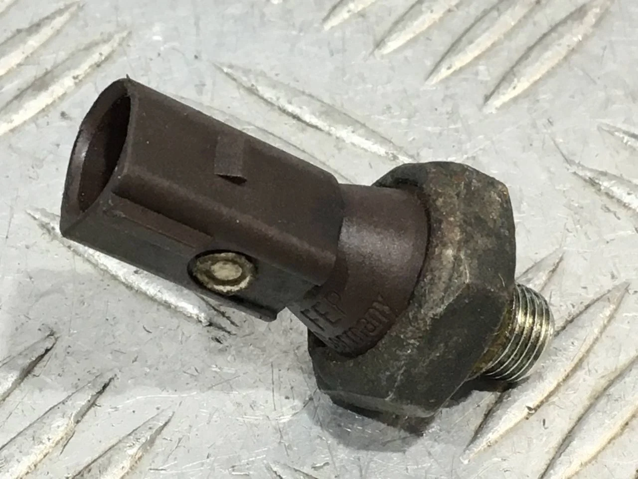 [Б/У] Датчик давления масла Vag [Код: 00615492 ]