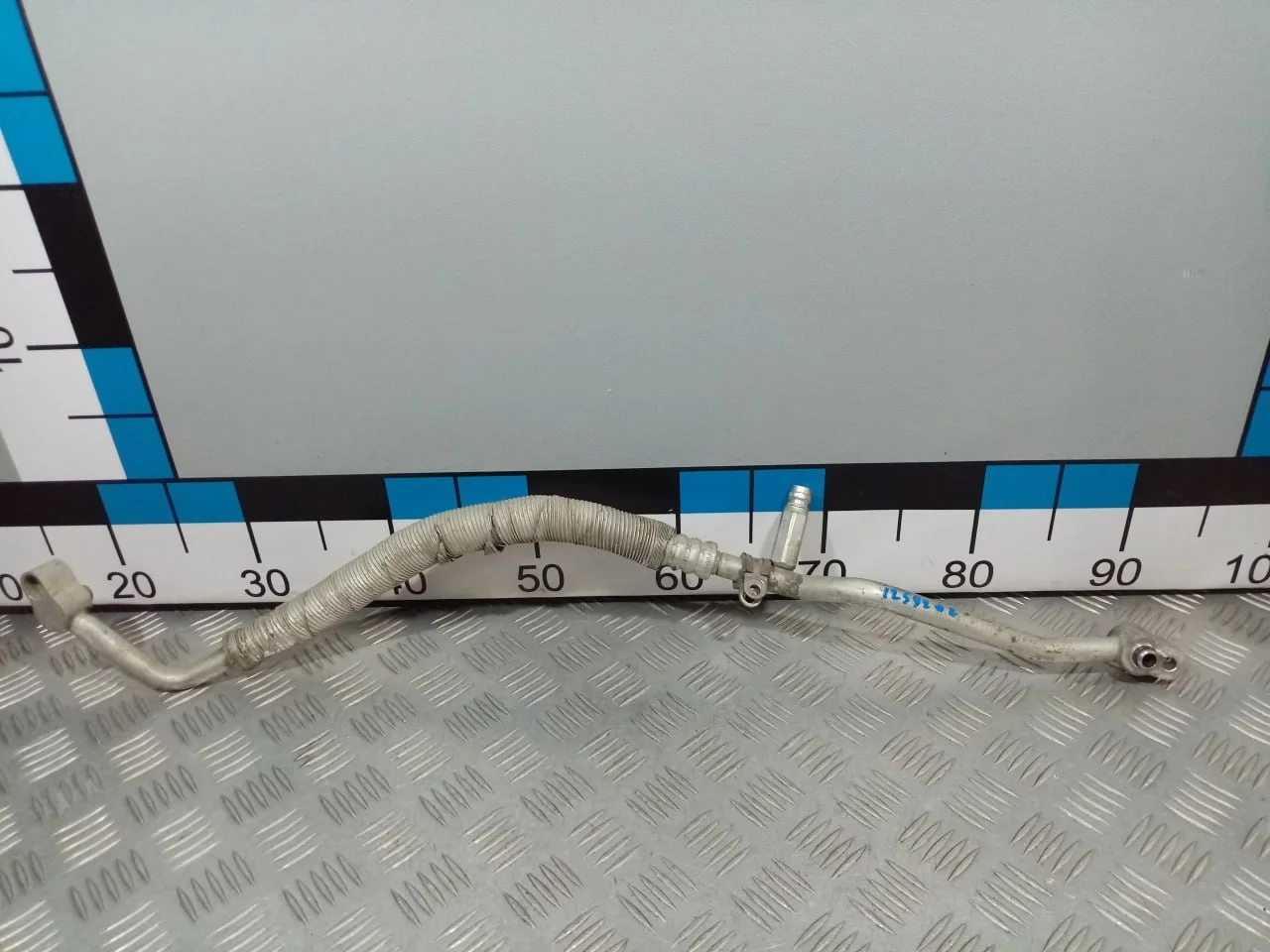 [Б/У] Трубка кондиционера [Код: 00615783 ]