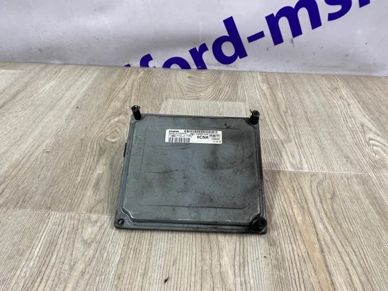 Блок управления двс FORD FOCUS 2 2009