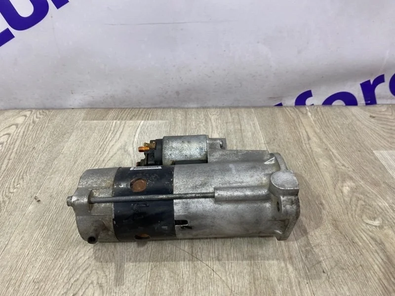 Стартер Mitsubishi Pajero 2009