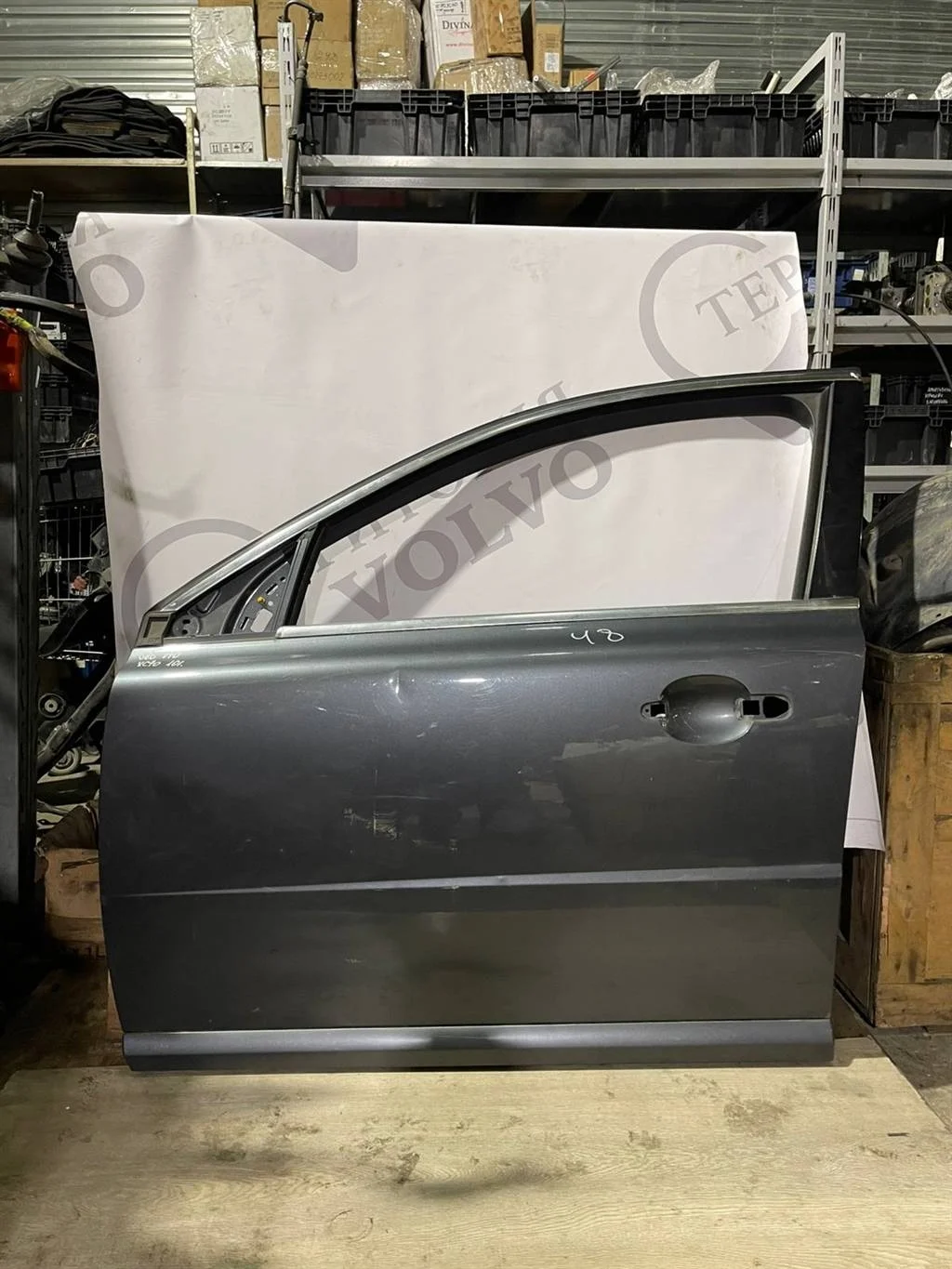 Дверь передняя левая