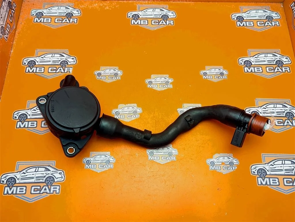 Клапан вентиляции Mercedes-Benz