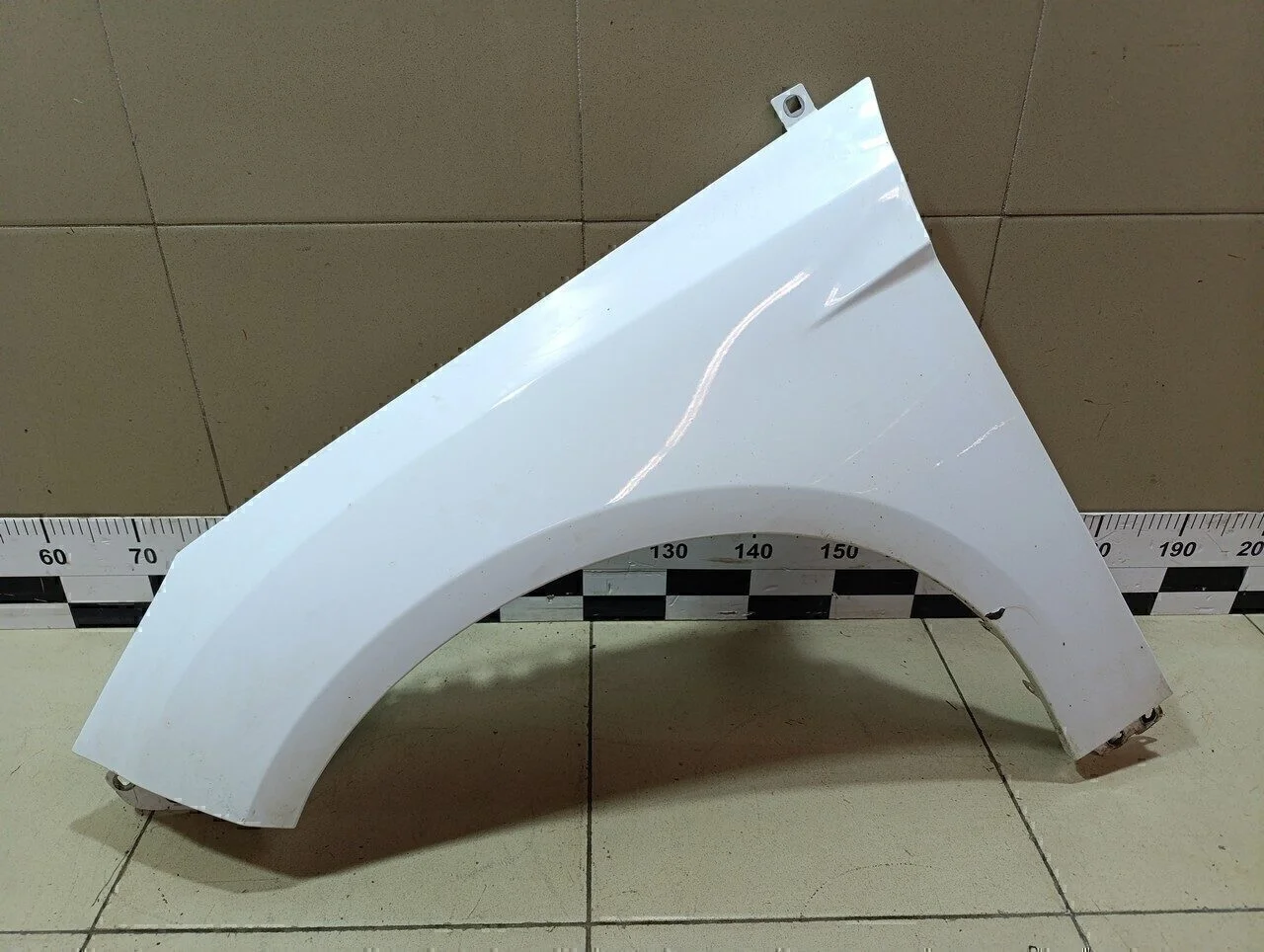 Крыло переднее левое Focus III 2011>