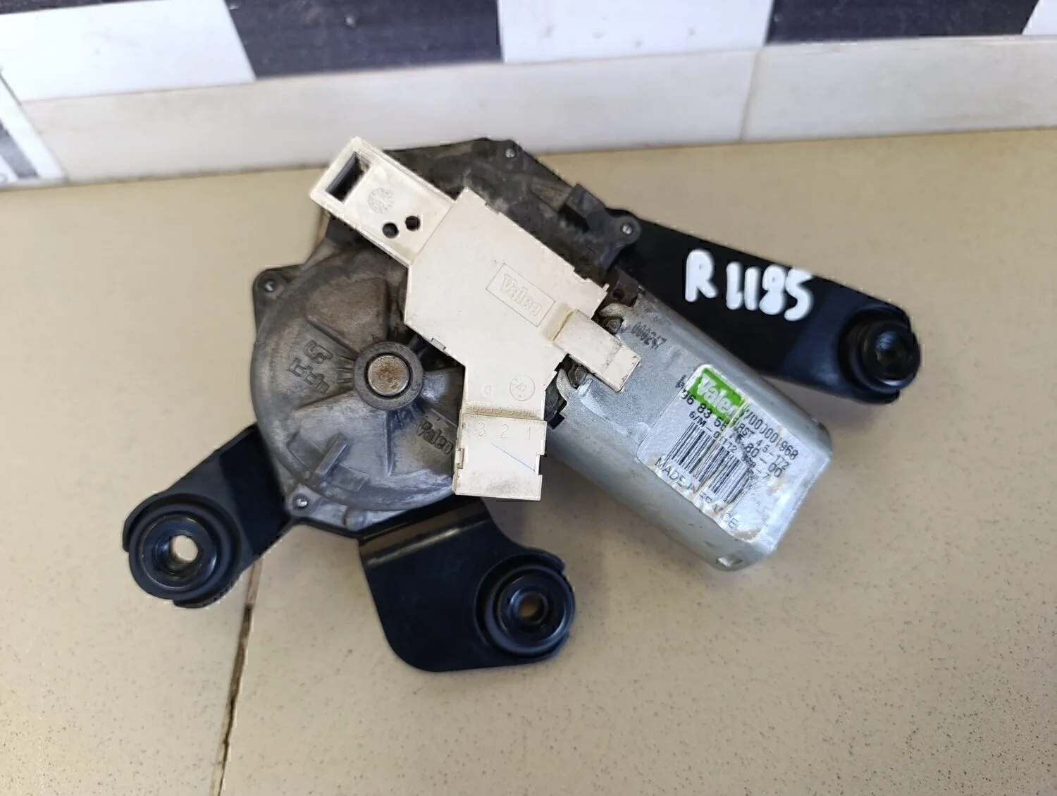 Моторчик стеклоочистителя задний C2 2003-2008