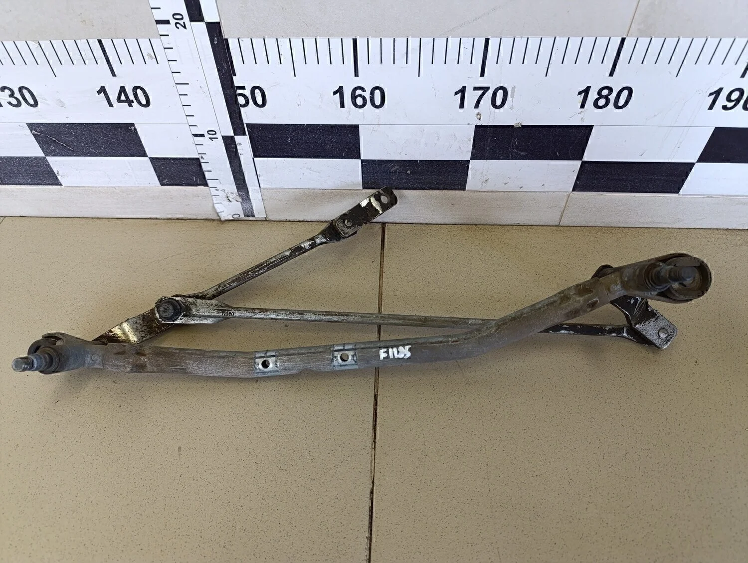 Трапеция стеклоочистителей C2 2003-2008