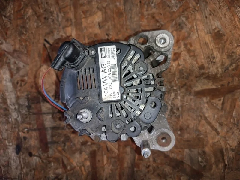 Генератор Volkswagen Golf 1K