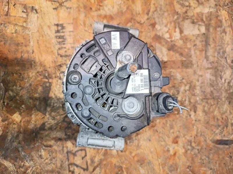 Генератор Audi A4 2011 8K5