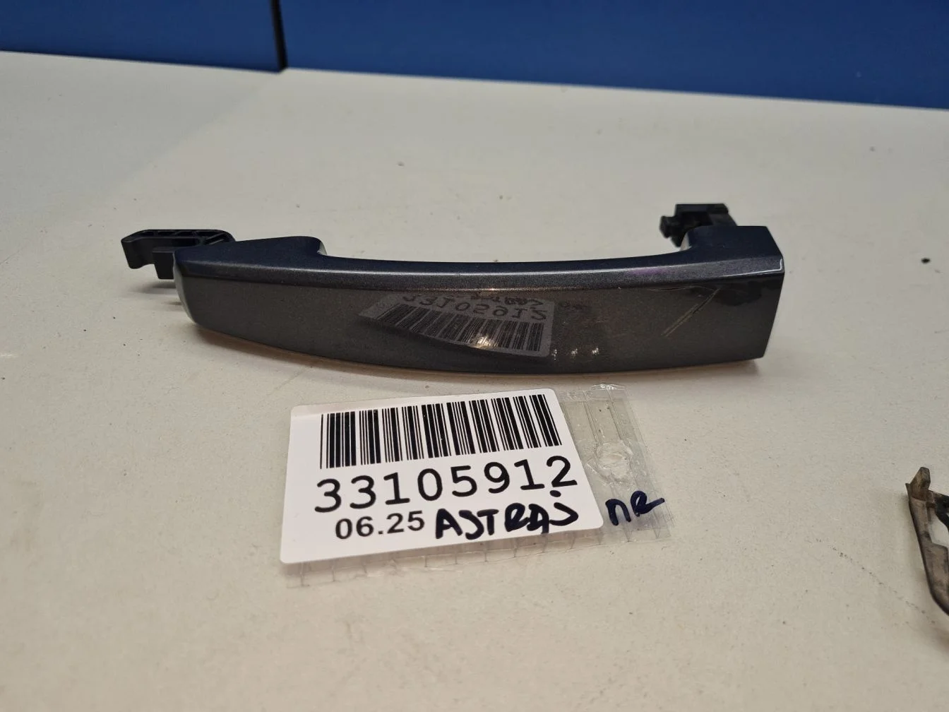 Ручка двери наружная для Opel Astra J 2009-2017