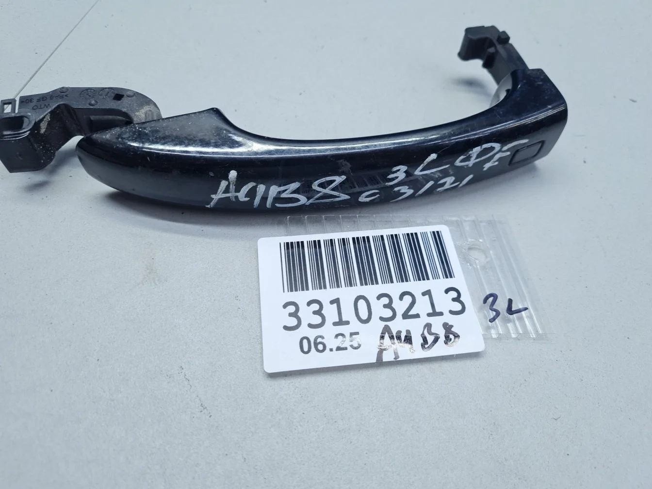 Ручка двери нaружная для Audi A5 S5 8T Coupe Sportback 2008-2016