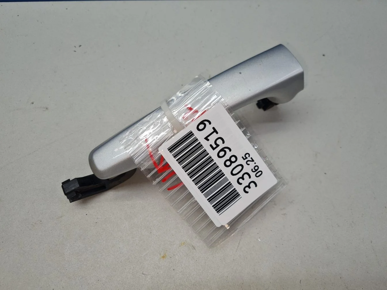 Ручка двери нaружная для Volvo V70 2007-2016