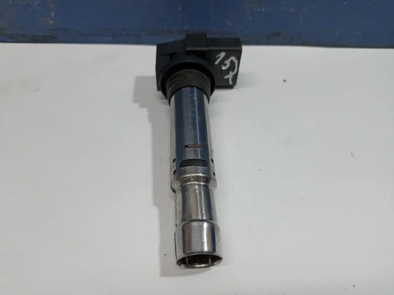 Катушка зажигания Volkswagen Golf 6 2012 036905715C 1.4 CAXA