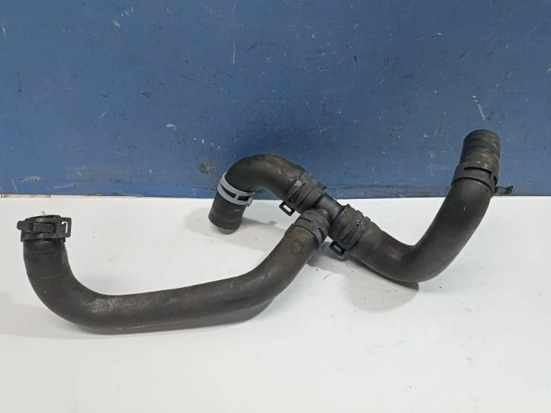 Патрубок системы охлаждения Volkswagen Golf 6 2012 1K0122063K 1.4 CAXA