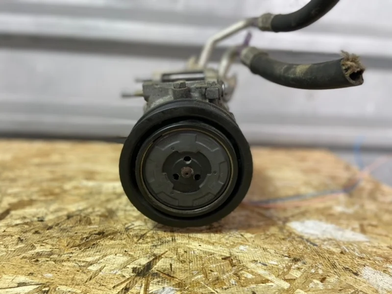 Компрессор кондиционера Peugeot 308 4471501740 1.6 EP6