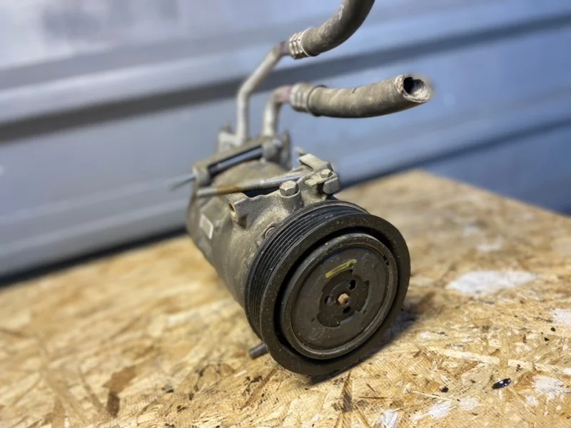 Компрессор кондиционера Peugeot 308 4471501740 1.6 EP6