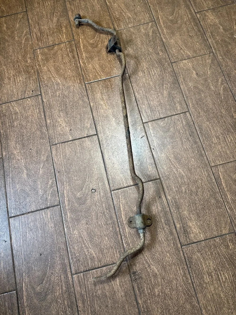 Стабилизатор задний Kia Magentis I (2000—2003)