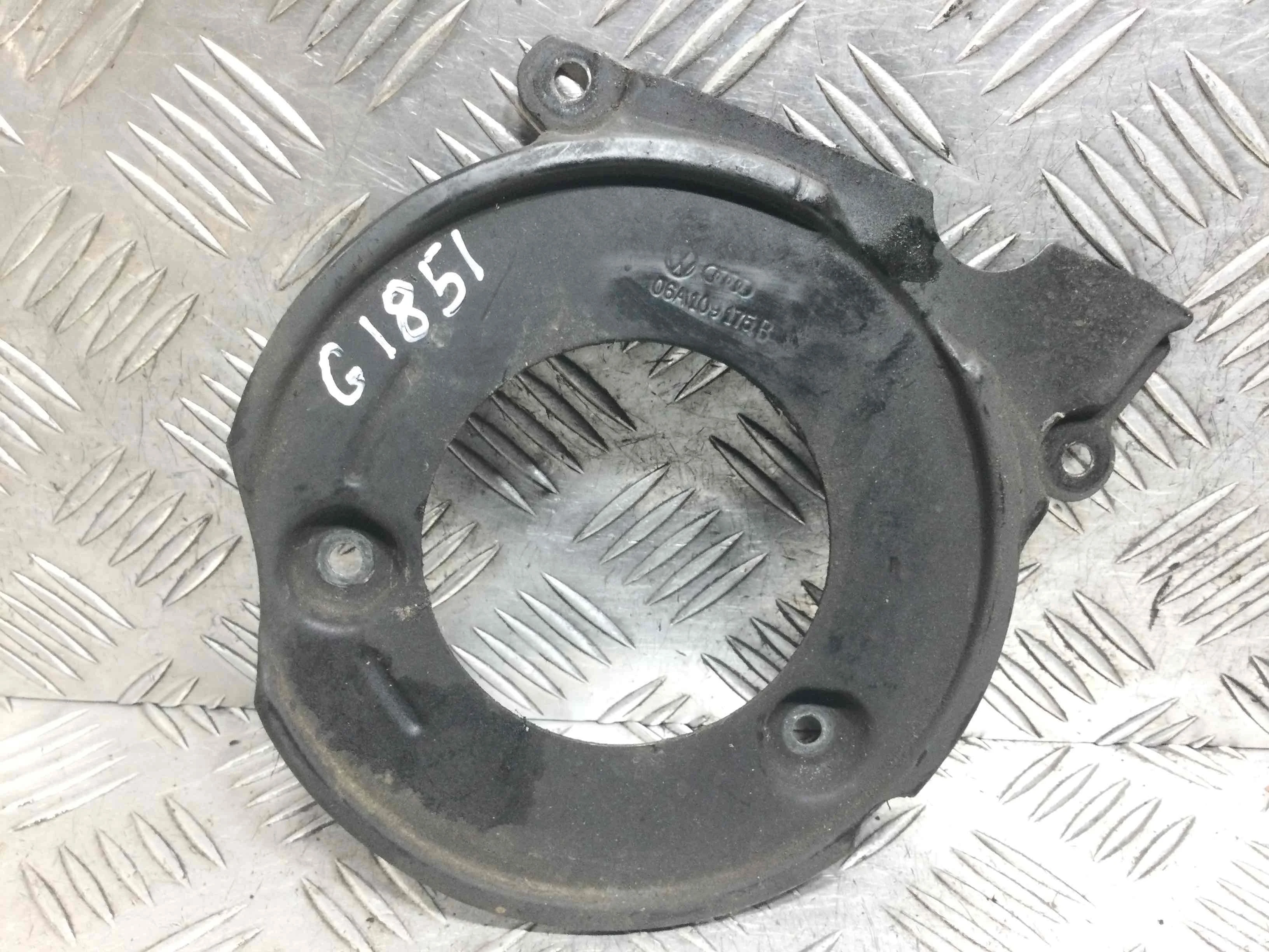 Защита (кожух) ремня ГРМ Audi A3 8L [рестайлинг] (2000-2003) дизель 1.9 TDI Механика Х/б