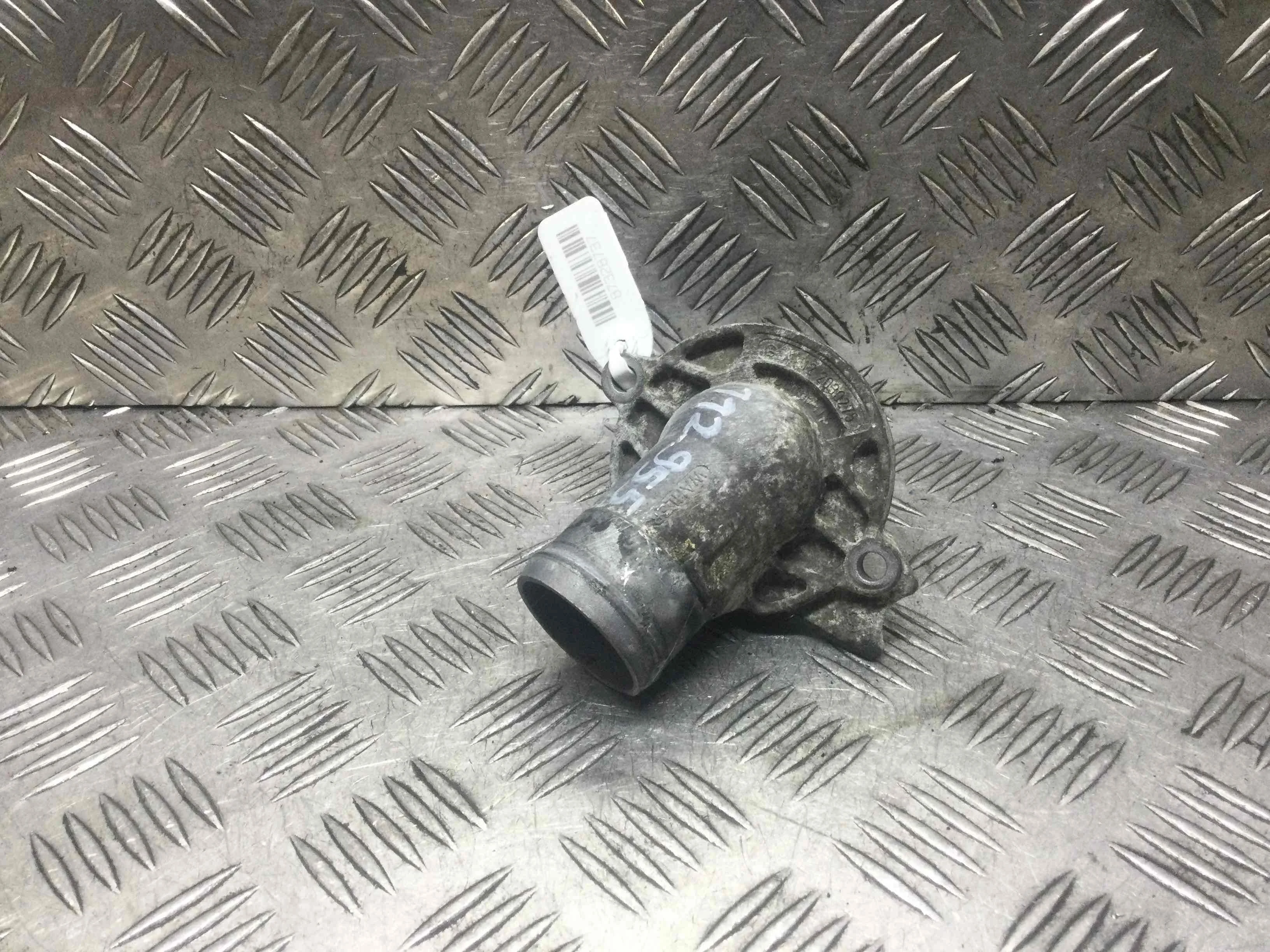 Корпус термостата Mercedes CLK W209/A209 (2002-2005) бензин 3.2 i Автомат