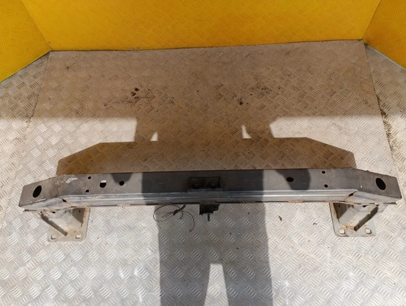 Усилитель бампера переднего Land Rover Freelander Ii (2006-2014) 2011 6H5217F021AD 2.2 D 224DT