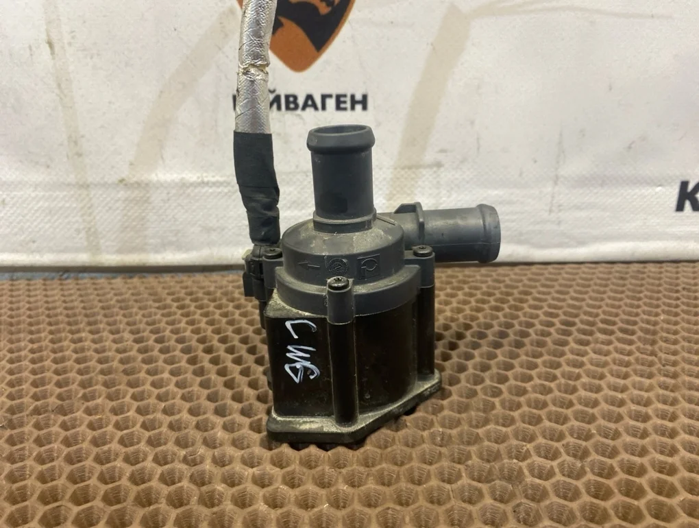 Дополнительный насос Audi S5 2018 F5