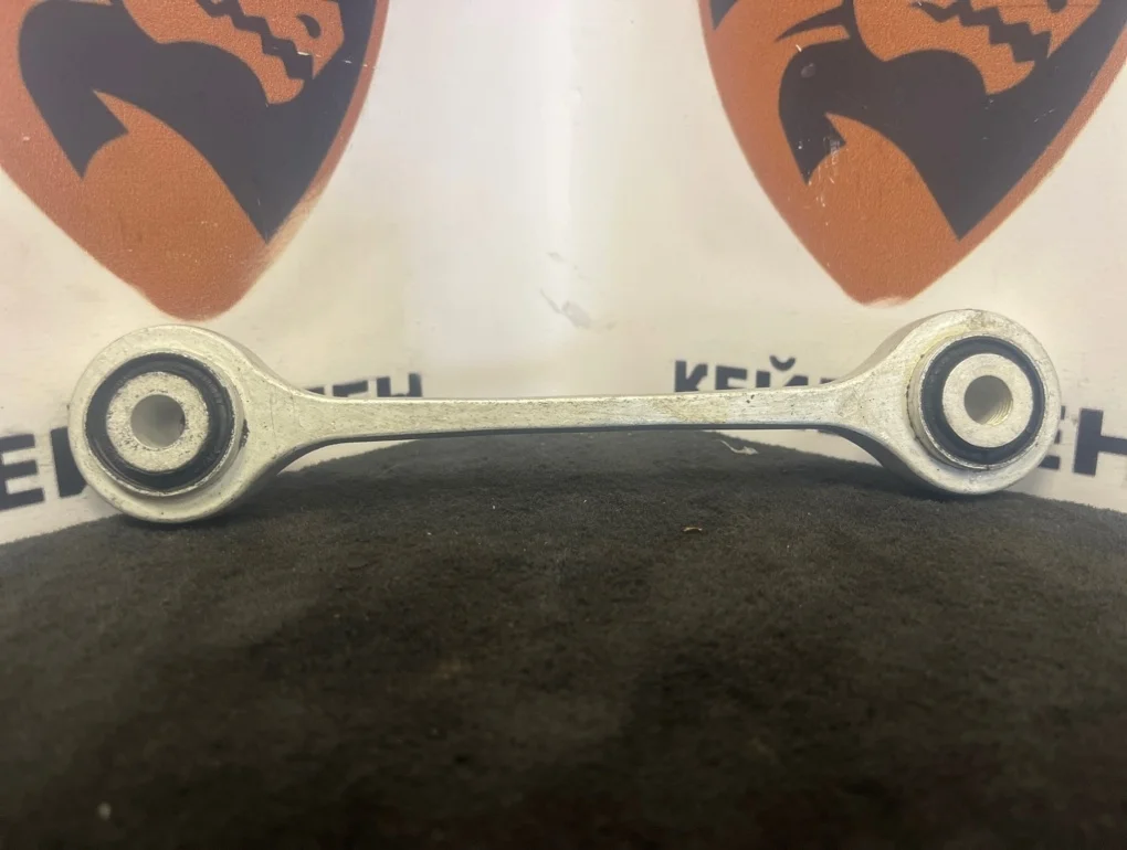 Стабилизатор Volkswagen Touareg 2015 7P