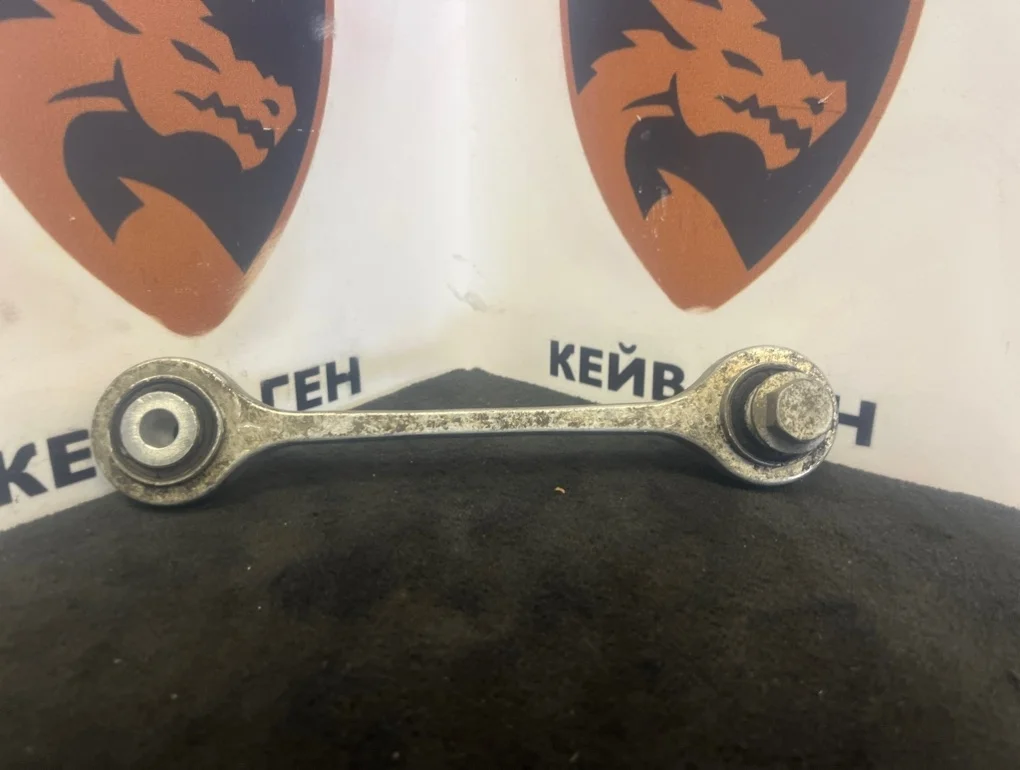 Стойка стабилизатора Volkswagen Touareg 2015 7P