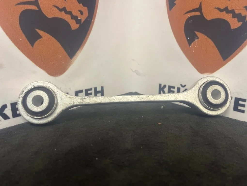 Стойка стабилизатора Volkswagen Touareg 2015 7P