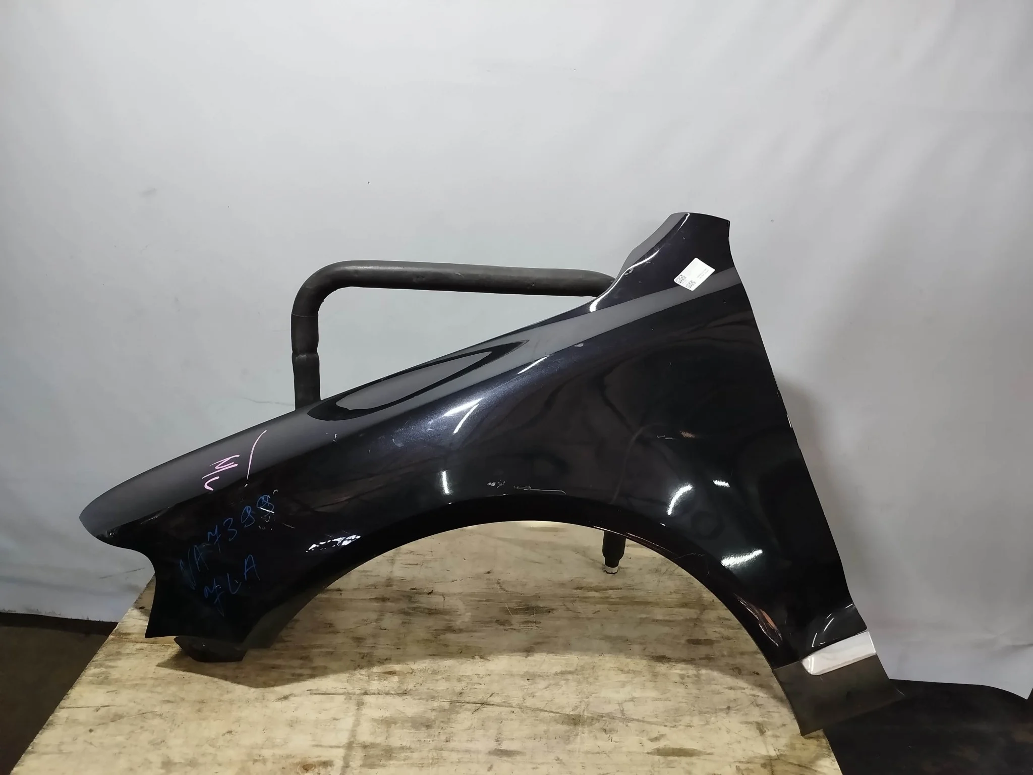 КРЫЛО VOLKSWAGEN 7L6821101K ПЕРЕД ЛЕВО синий NA7399