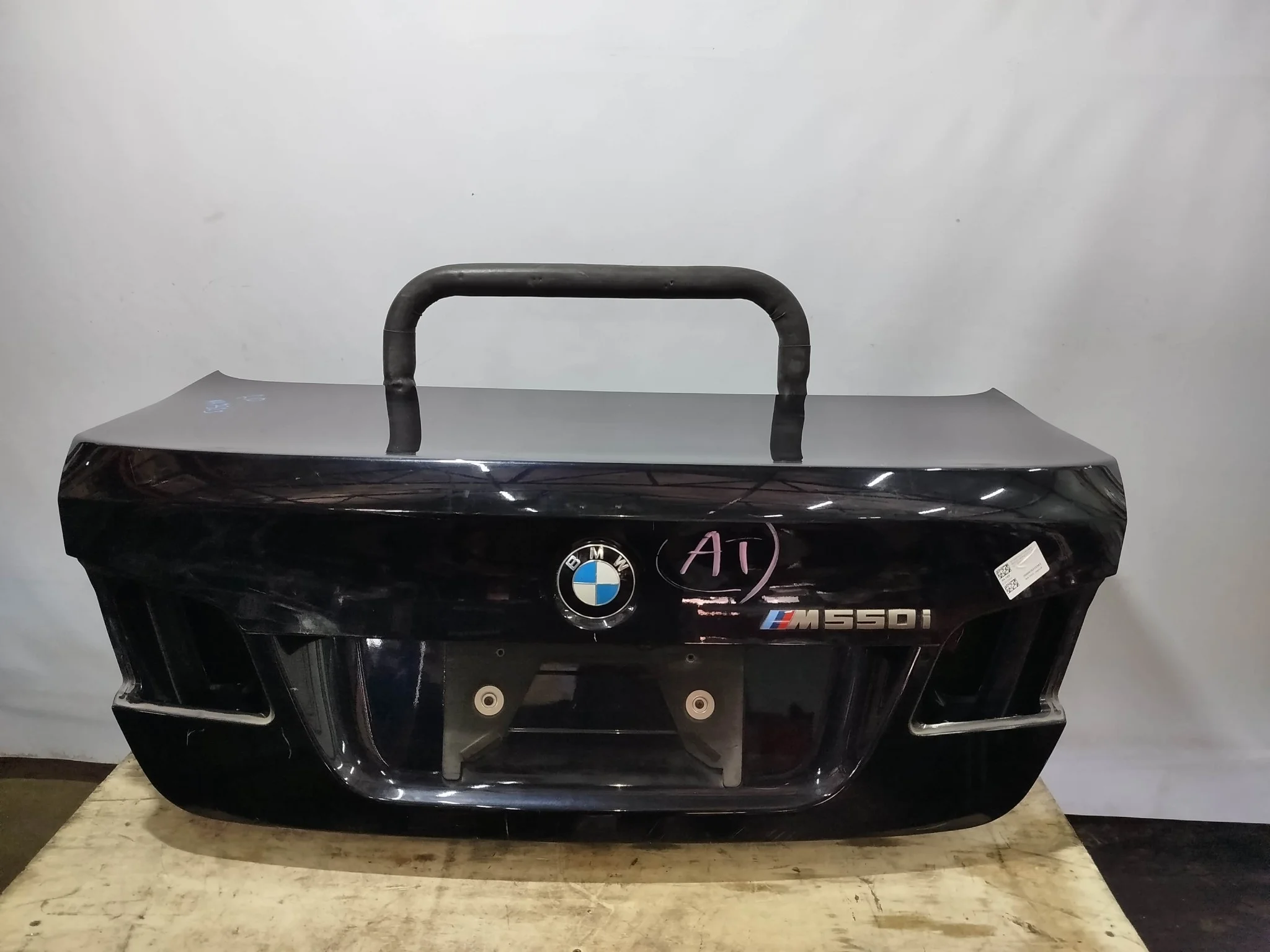 КРЫШКА БАГАЖНИКА BMW 41627240552 серый NA7523