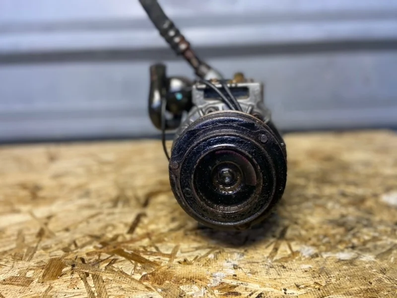 Компрессор кондиционера BMW 3-Series 2004 64526910458 E46 M52B28