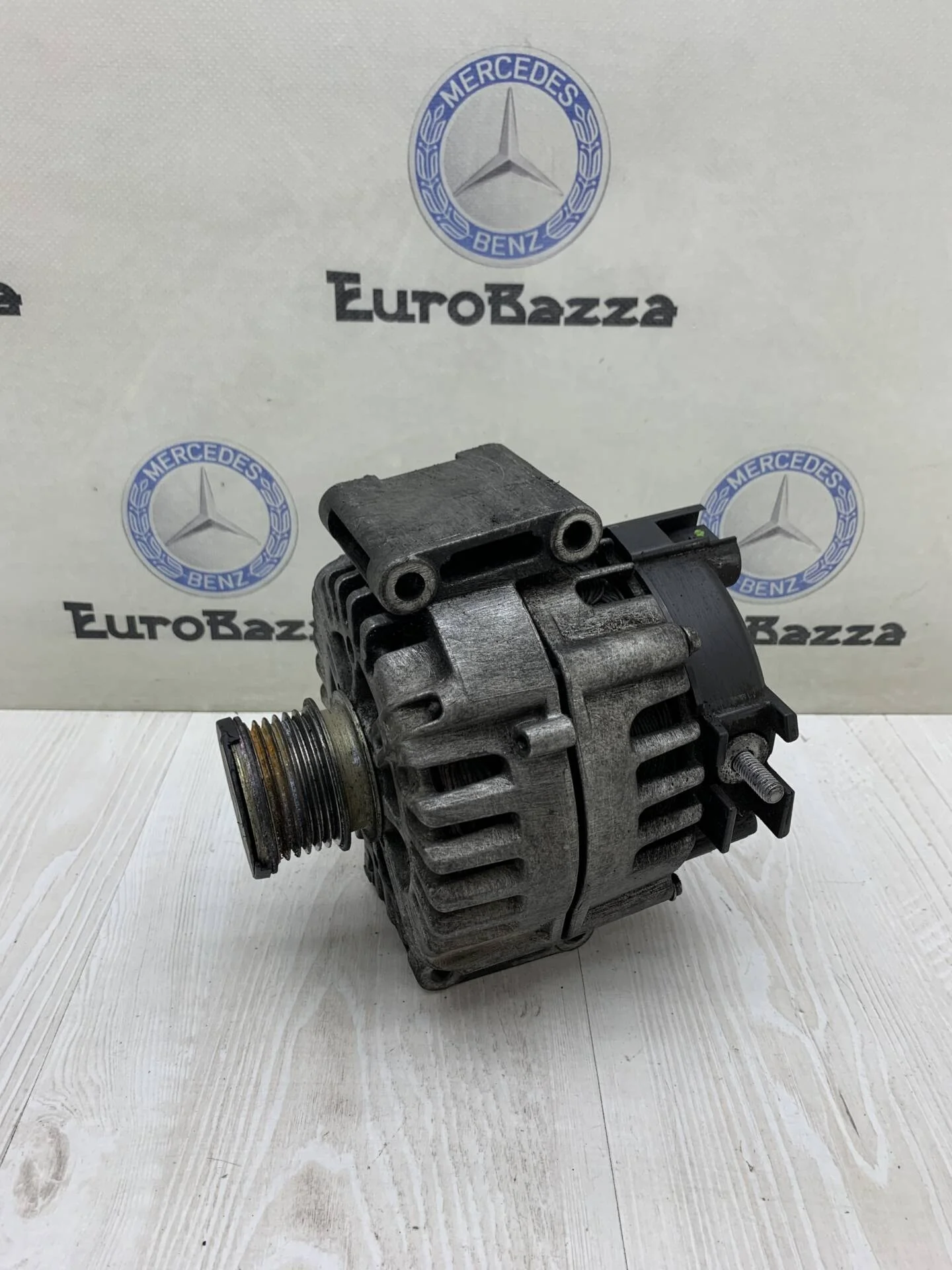 Генератор Mercedes Om651