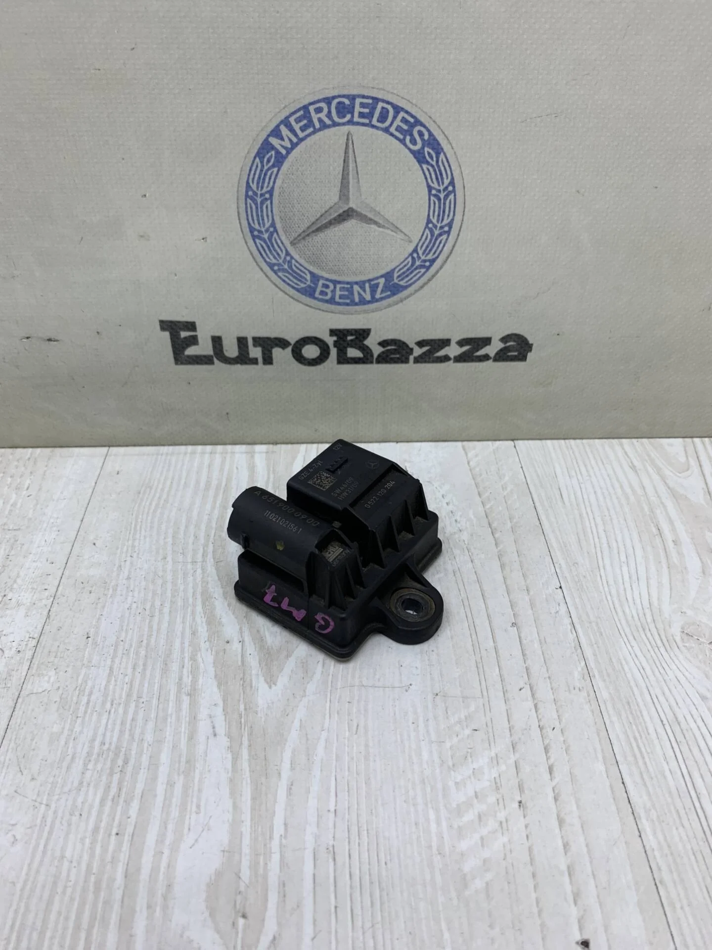 Реле накала свечей Mercedes Om651