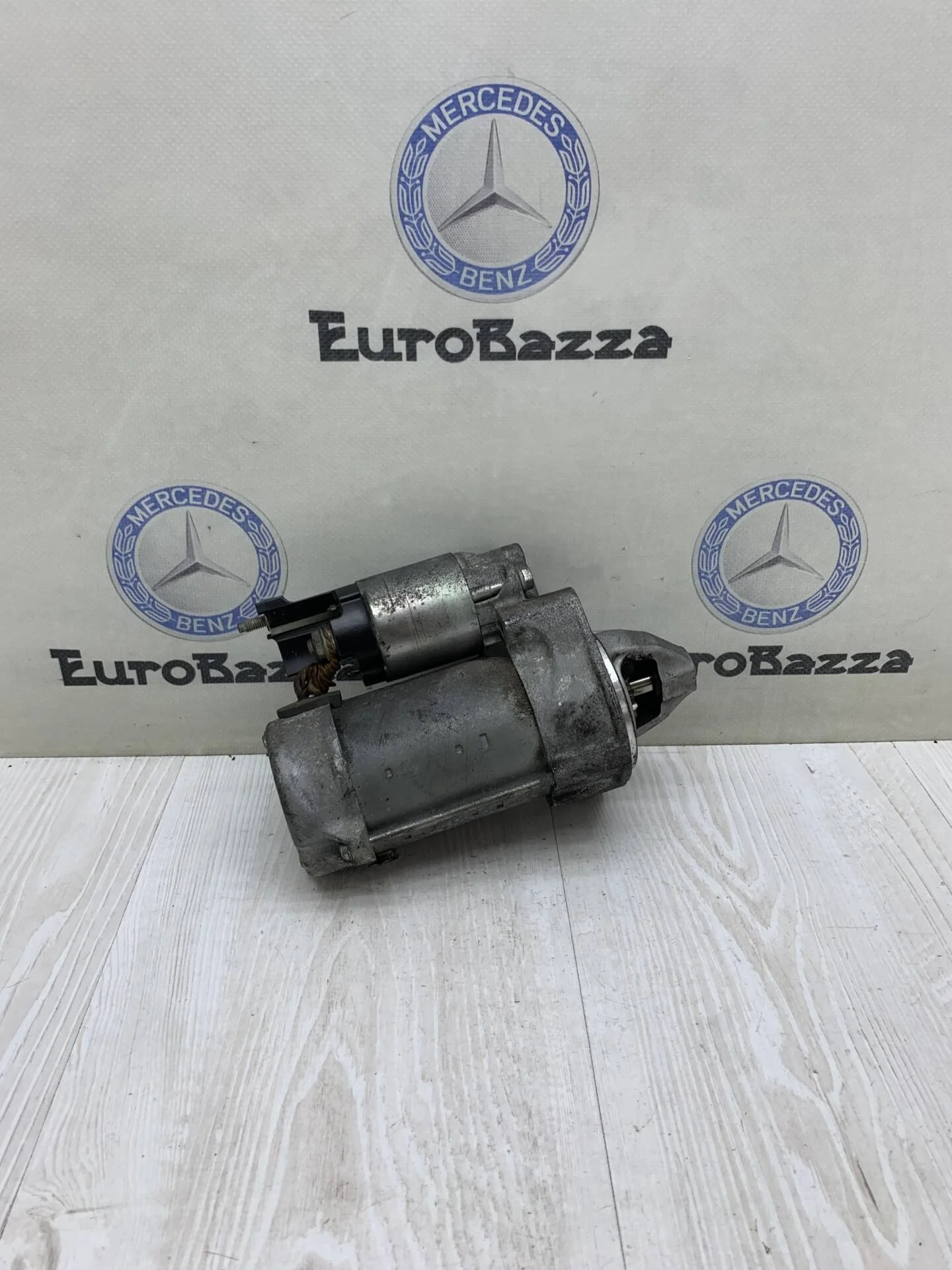 Стартер Mercedes Om651
