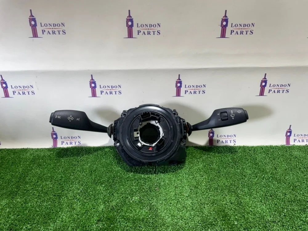 Коммутационный центр в рулевой колонке BMW X3 F25