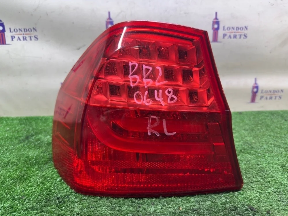 Фонарь BMW E90