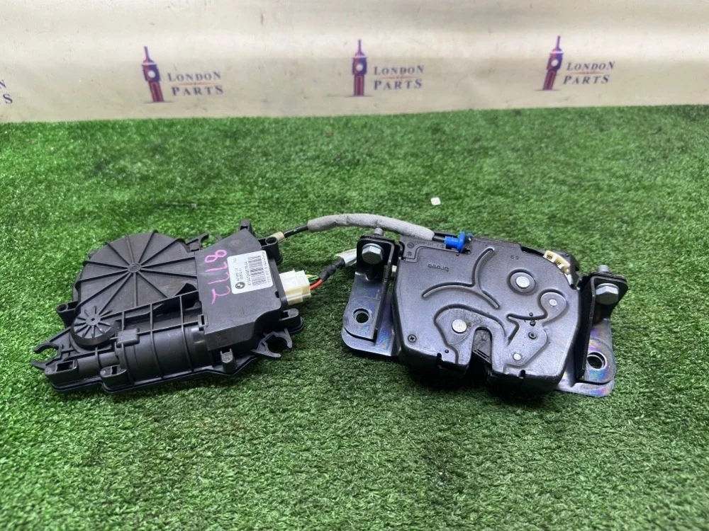 Комплект доводчика крышки багажника BMW X3 F25