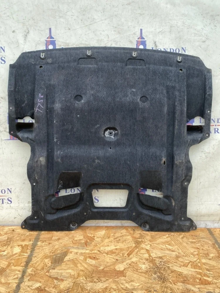 Экран моторного отсека, защита картера BMW 520D F10