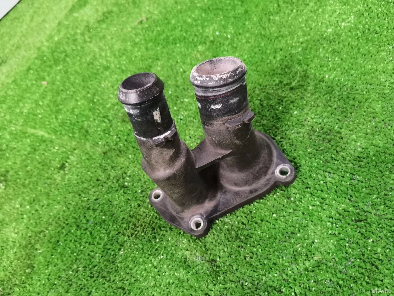 Корпус термостата ford focus 3