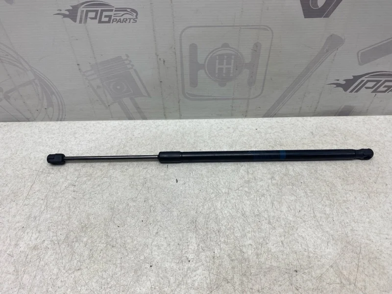 Амортизатор капота Mercedes-benz 2013 W212