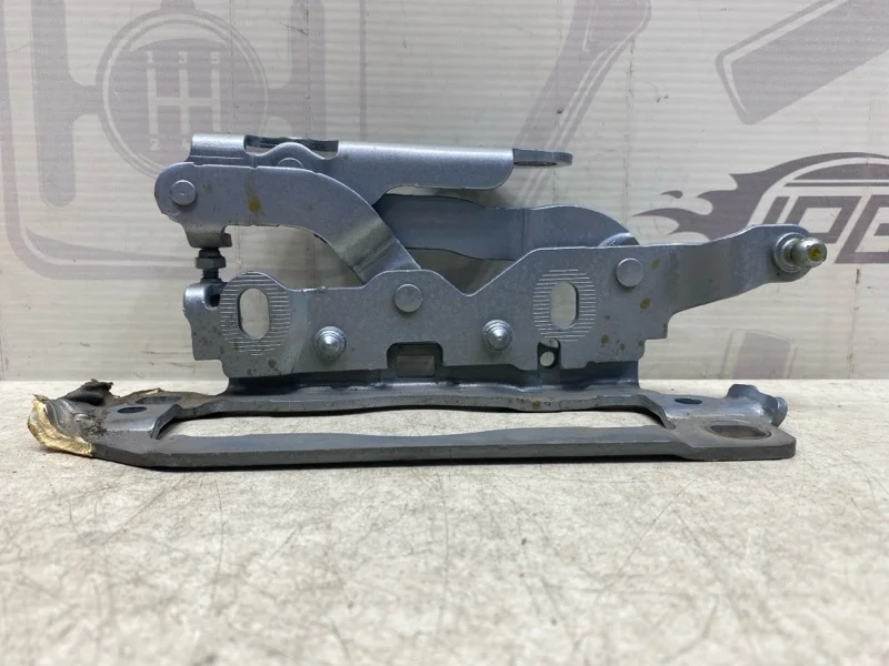 Петля капота правая Mercedes-benz CLS 2014 X218