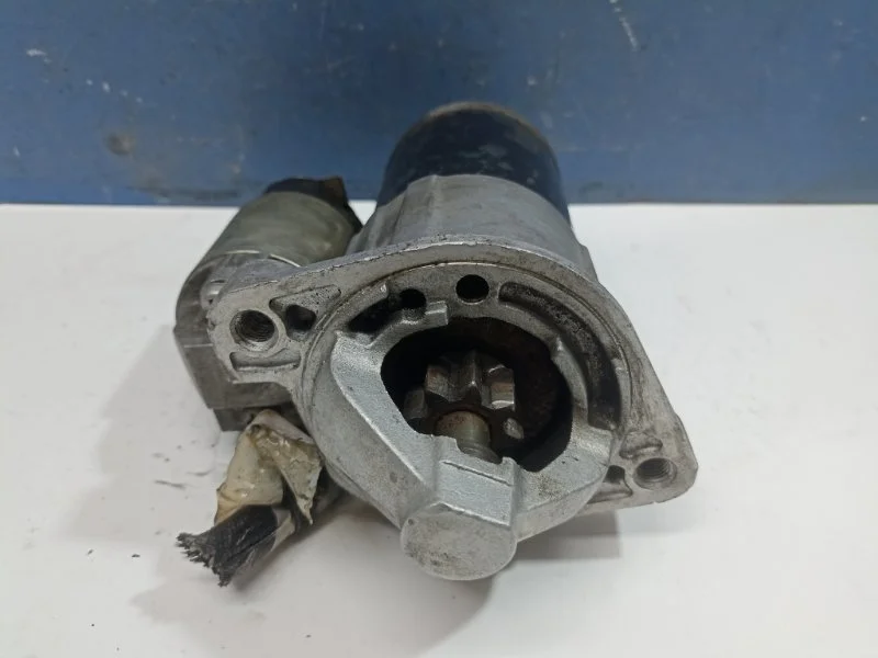 Стартер Mitsubishi Outlander 2006 1810A001 CU2W 2.4 4G69