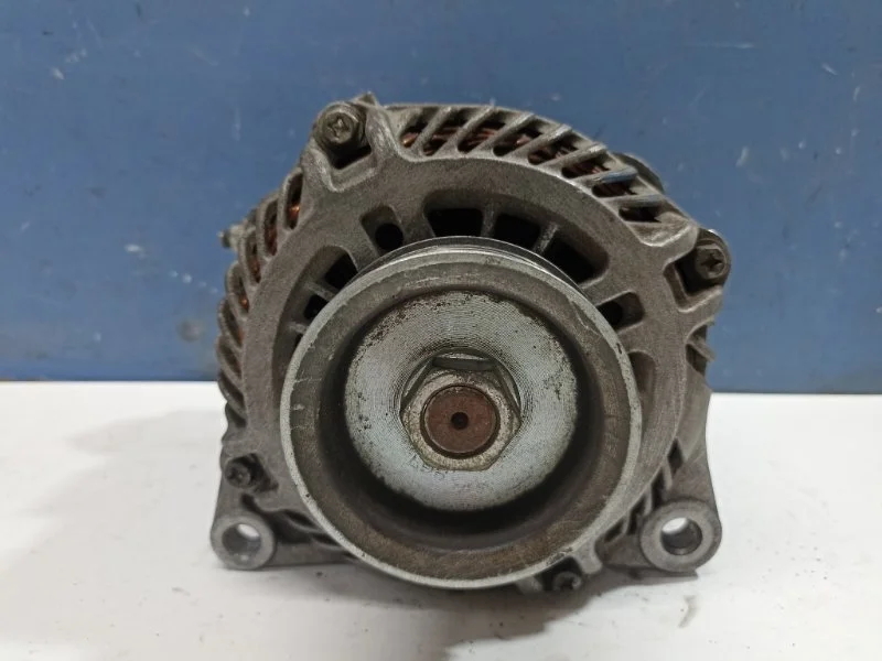 Генератор Mitsubishi Outlander 2006 1800A064 CU2W 2.4 4G69