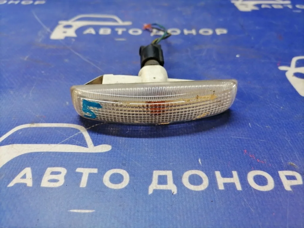 повторитель поворота в крыло LAND ROVER FREELANDER L359 -