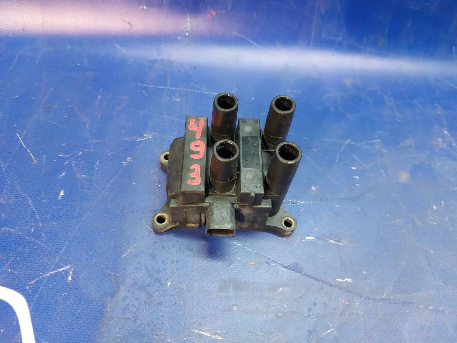 катушка зажигания FORD FOCUS CB8 IQDB