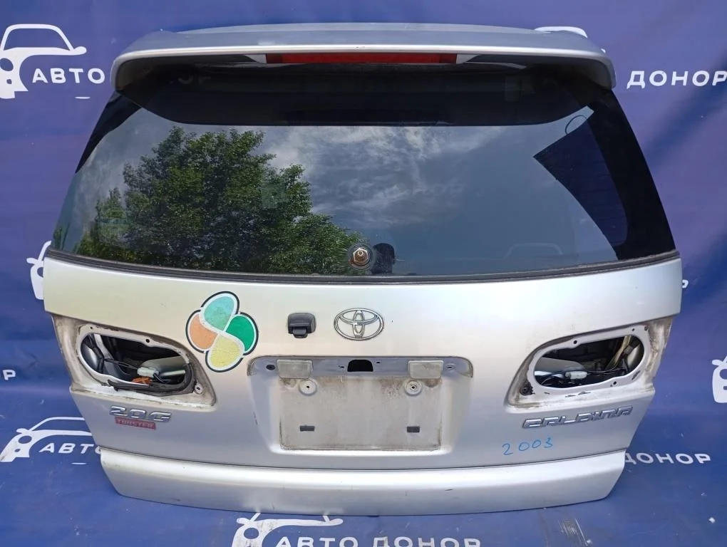 дверь багажника TOYOTA CALDINA ST210 3SFE