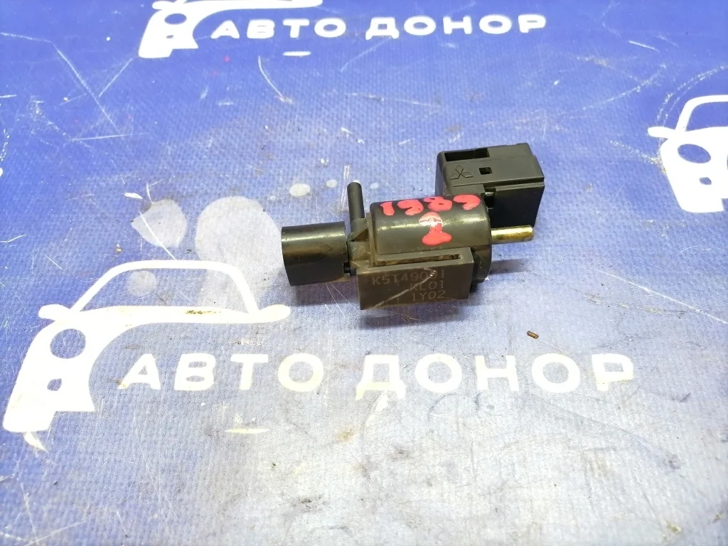 датчик вакуумный MAZDA PREMACY CP8W FPDE