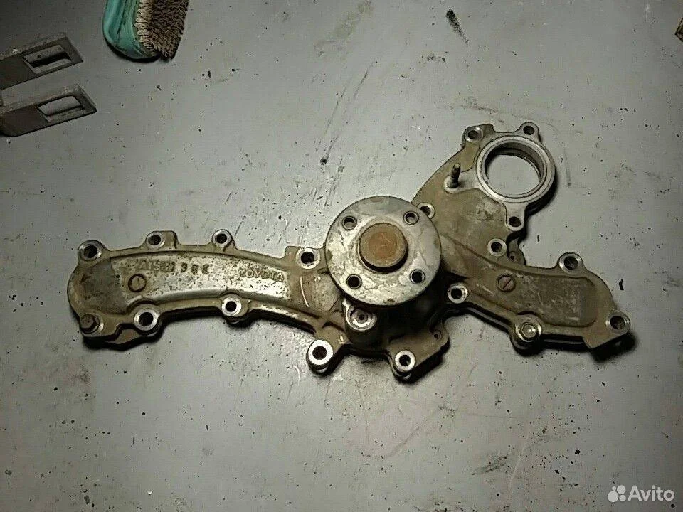 Насос водяной (помпа) Toyota Camry XV50 (2011—2014)