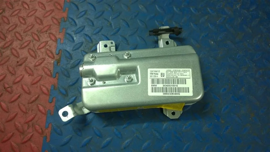 подушка безопасности в дверь BMW X3 E83  N47D20A 177лс 2.0D