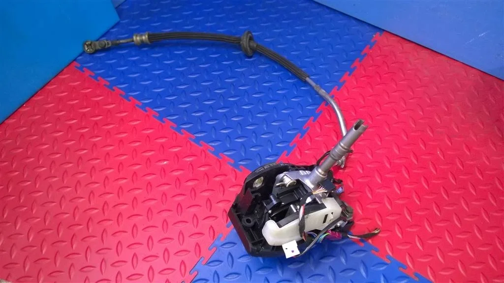 кулиса кпп BMW X3 E83  N47D20A 177лс 2.0D